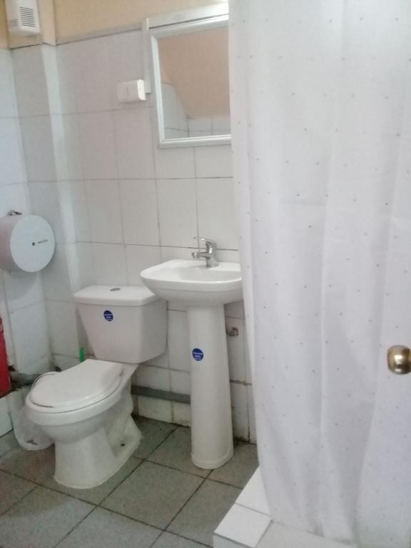 Hostal Polanco Cerro Alegre Valparaiso Ruang foto